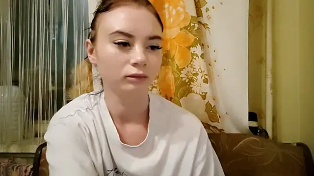 Snapshot of SARACUTIELOL chatting on July 24, 2026, 5:11 pm SARACUTIELOL online show from July 24, 2026, 5:11 pm