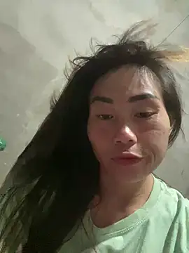 quyquy01 online show from July 24, 2026, 2:48 pm