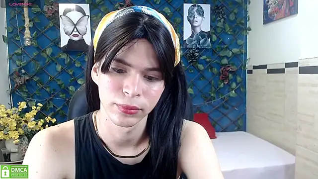honeymoon07 online show from July 17, 2026, 6:46 pm