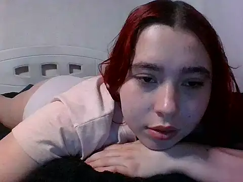 Snapshot of Ani_000 chatting on July 14, 2026, 11:32 pm Ani 000 online show from July 14, 2026, 11:32 pm