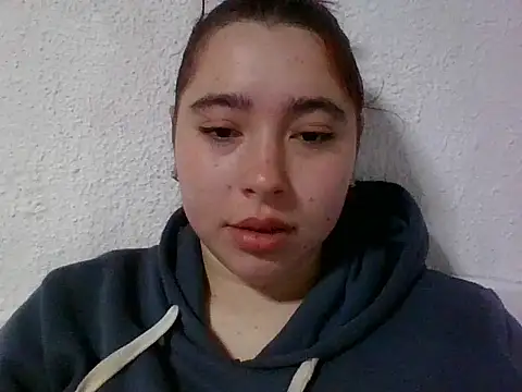 Snapshot of Ani_000 chatting on July 24, 2026, 10:57 am Ani 000 online show from July 24, 2026, 10:57 am