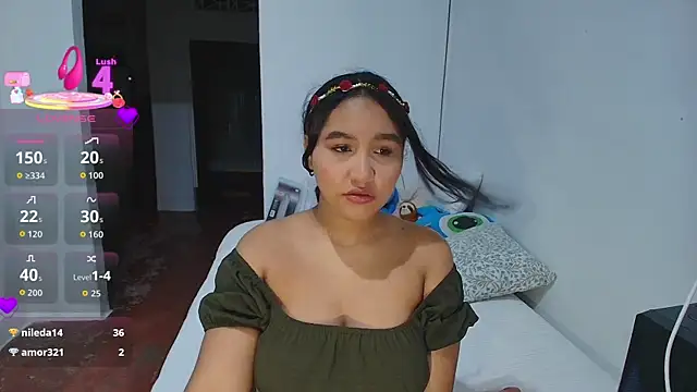 Snapshot of sol-canela chatting on July 31, 2026, 6:57 am sol-canela online show from July 31, 2026, 6:57 am