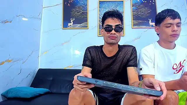Latin twink lyam1 online show from July 14, 2026, 2:56 pm