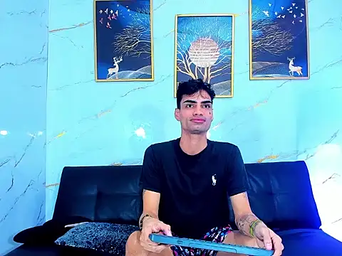 Latin twink lyam1 online show from July 27, 2026, 2:13 pm
