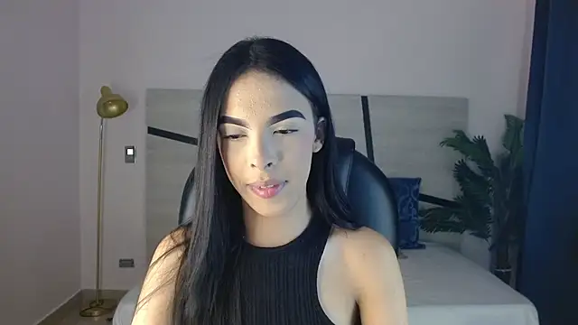 Snapshot of valery_restrepo chatting on July 21, 2026, 8:33 pm valery restrepo online show from July 21, 2026, 8:33 pm