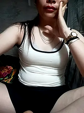 Snapshot of Isabella-aa chatting on July 19, 2026, 9:51 pm Isabella-aa online show from July 19, 2026, 9:51 pm