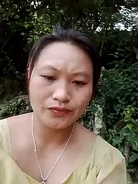 Snapshot of Lan-oanh chatting on July 15, 2026, 2:39 am Lan-oanh online show from July 15, 2026, 2:39 am