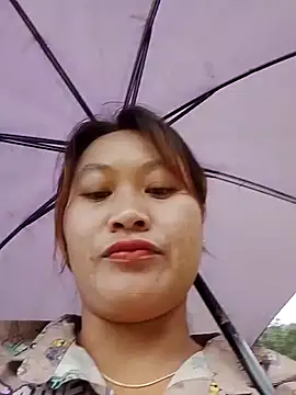 Snapshot of Lan-oanh chatting on July 17, 2026, 1:01 am Lan-oanh online show from July 17, 2026, 1:01 am