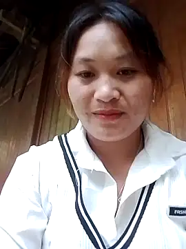 Snapshot of Lan-oanh chatting on July 20, 2026, 11:34 am Lan-oanh online show from July 20, 2026, 11:34 am