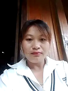 Snapshot of Lan-oanh chatting on July 20, 2026, 11:51 pm Lan-oanh online show from July 20, 2026, 11:51 pm