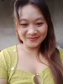 Snapshot of Lan-oanh chatting on July 23, 2026, 11:24 pm Lan-oanh online show from July 23, 2026, 11:24 pm