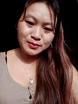 Snapshot of Lan-oanh chatting on July 24, 2026, 11:36 pm Lan-oanh online show from July 24, 2026, 11:36 pm