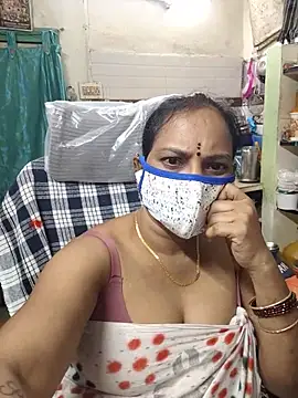 Snapshot of amudha143 chatting on July 18, 2026, 7:17 pm amudha143 online show from July 18, 2026, 7:17 pm