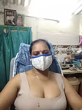 Snapshot of amudha143 chatting on July 30, 2026, 8:57 am amudha143 online show from July 30, 2026, 8:57 am
