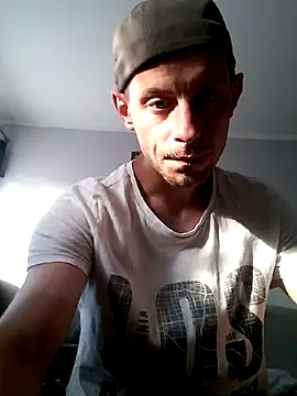 Rafak280 online show from July 14, 2026, 4:39 am