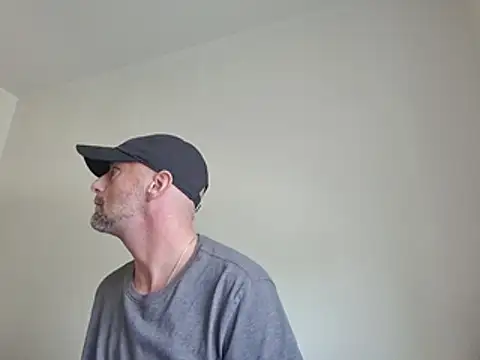 Snapshot of Hot_Stud_360 chatting on July 17, 2026, 9:52 pm Hot Stud 360 online show from July 17, 2026, 9:52 pm