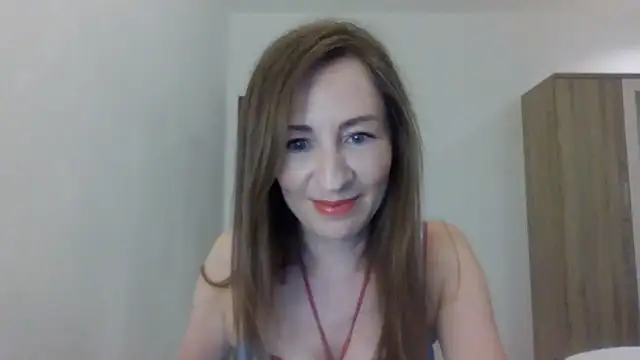 Sweet Poeme online show from July 17, 2026, 11:39 am