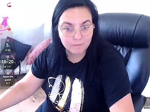 KaitlynX online show from July 12, 2026, 6:48 am