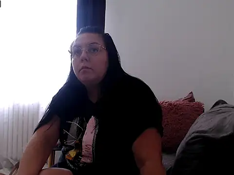 KaitlynX online show from July 28, 2026, 7:59 am