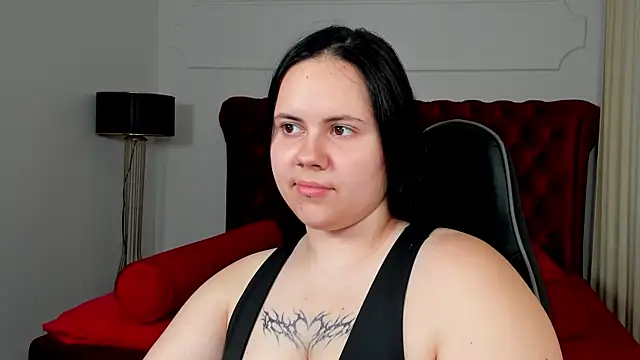 DaisyHarts online show from July 26, 2026, 5:26 am