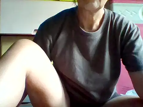 Snapshot of pinay4u69 chatting on July 28, 2026, 2:51 am pinay4u69 online show from July 28, 2026, 2:51 am
