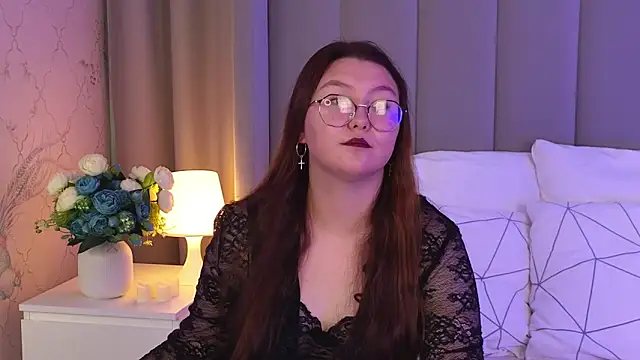 SophiaaBelle online show from July 11, 2026, 2:36 am