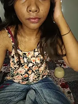 MysticDiya online show from July 17, 2026, 6:31 am