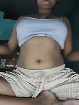 Hot-Sweety7 online show from July 28, 2026, 9:14 pm