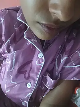 sharmilasingh89 online show from July 10, 2026, 7:49 pm