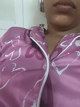 sharmilasingh89 online show from July 26, 2026, 3:58 am