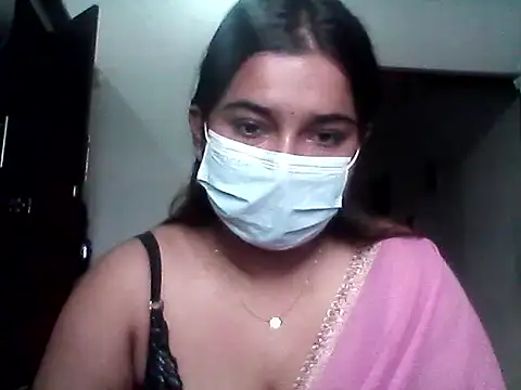 A-Rosesexy online show from July 14, 2026, 9:14 am