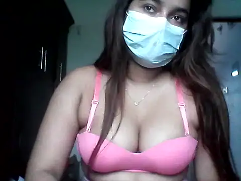 A-Rosesexy online show from July 16, 2026, 5:46 am