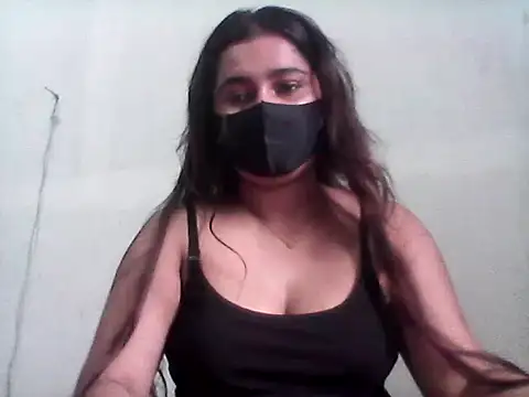 A-Rosesexy online show from July 18, 2026, 8:18 am