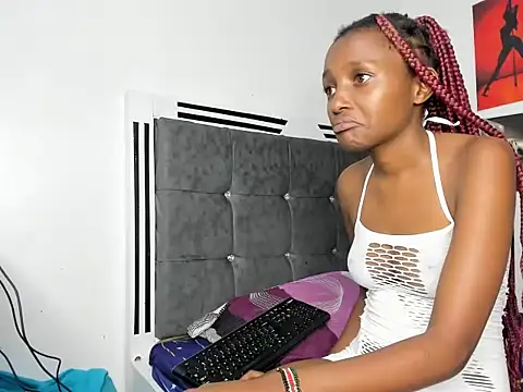 Snapshot of Qutekiller chatting on July 14, 2026, 1:41 am Qutekiller online show from July 14, 2026, 1:41 am