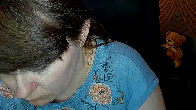 AlexaAmour online show from July 14, 2026, 10:32 am