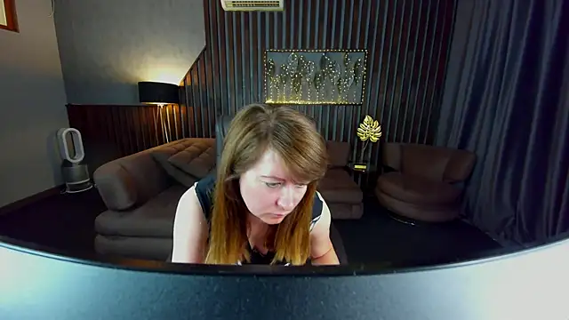 AlexaAmour online show from July 20, 2026, 5:44 am