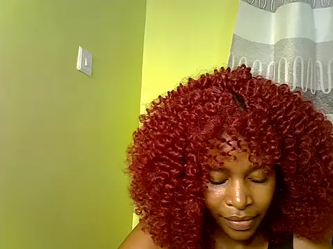 Snapshot of Beb_bee chatting on July 28, 2026, 6:20 pm Beb bee online show from July 28, 2026, 6:20 pm