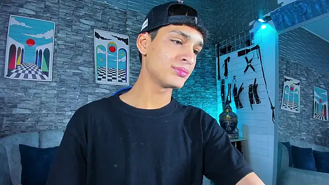 Snapshot of stevensantana1 chatting on July 24, 2026, 2:42 am stevensantana1 online show from July 24, 2026, 2:42 am