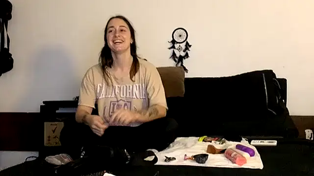 sweetcherry333 online show from July 22, 2026, 1:47 pm
