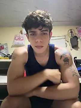 Snapshot of valdren_vylord chatting on July 25, 2026, 9:23 pm valdren vylord online show from July 25, 2026, 9:23 pm