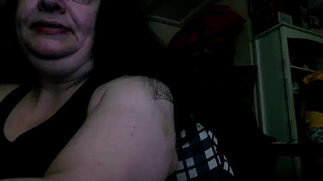 Snapshot of shadowdashlyla chatting on July 29, 2026, 2:10 am shadowdashlyla online show from July 29, 2026, 2:10 am