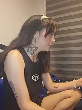 Snapshot of little_siin_ chatting on July 29, 2026, 8:34 am little siin online show from July 29, 2026, 8:34 am