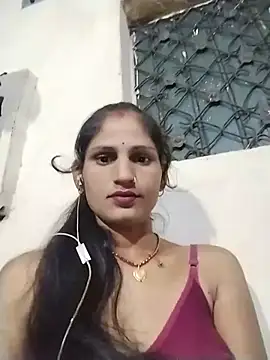 Snapshot of Santoshi7080 chatting on July 13, 2026, 7:27 pm Santoshi7080 online show from July 13, 2026, 7:27 pm
