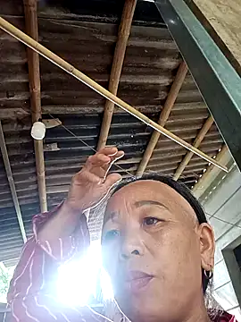 lylai18 online show from July 14, 2026, 1:52 am