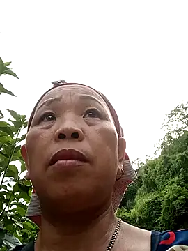 lylai18 online show from July 14, 2026, 10:32 am