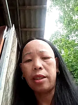 lylai18 online show from July 18, 2026, 12:59 am
