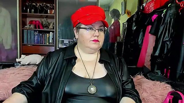 Snapshot of KaryQueen chatting on March 2, 2025, 6:19 pm KaryQueen online show from March 2, 2025, 6:19 pm