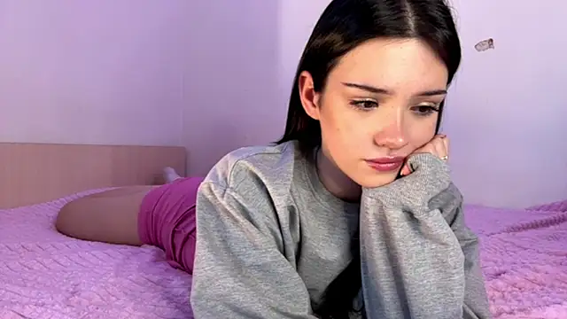 BeckyKetru online show from July 24, 2026, 2:48 pm