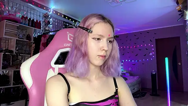 lonely bunny online show from July 22, 2026, 2:42 pm