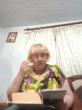 Elena Beautiful784 online show from July 12, 2026, 8:55 pm